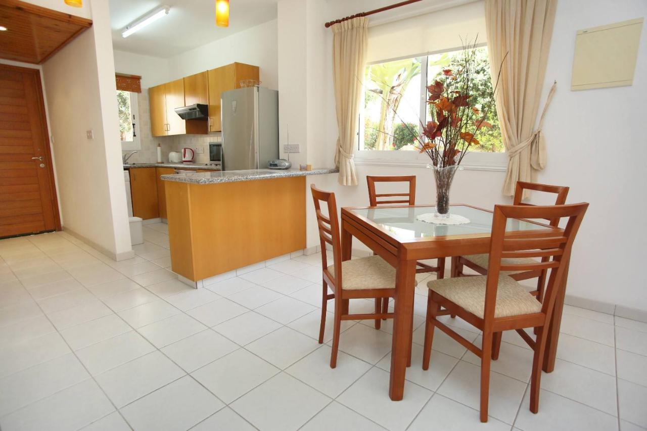 Iris Village 2 Bedroom / 2 Bathroom Townhouse Holiday home *