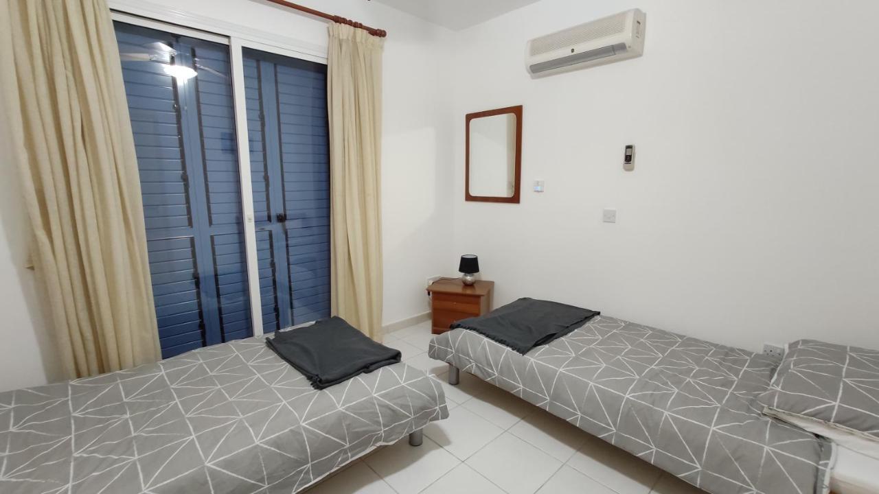 Iris Village 2 Bedroom / 2 Bathroom Townhouse Holiday home Paphos