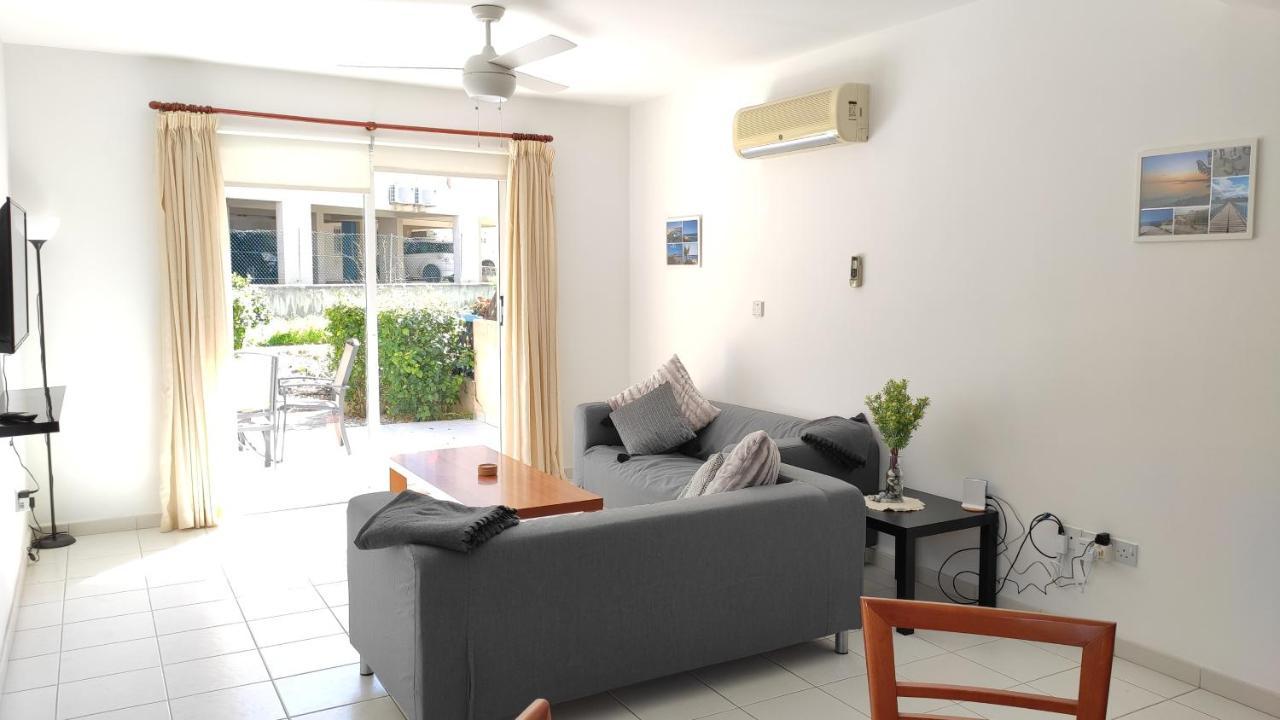 Iris Village 2 Bedroom / 2 Bathroom Townhouse Holiday home Paphos