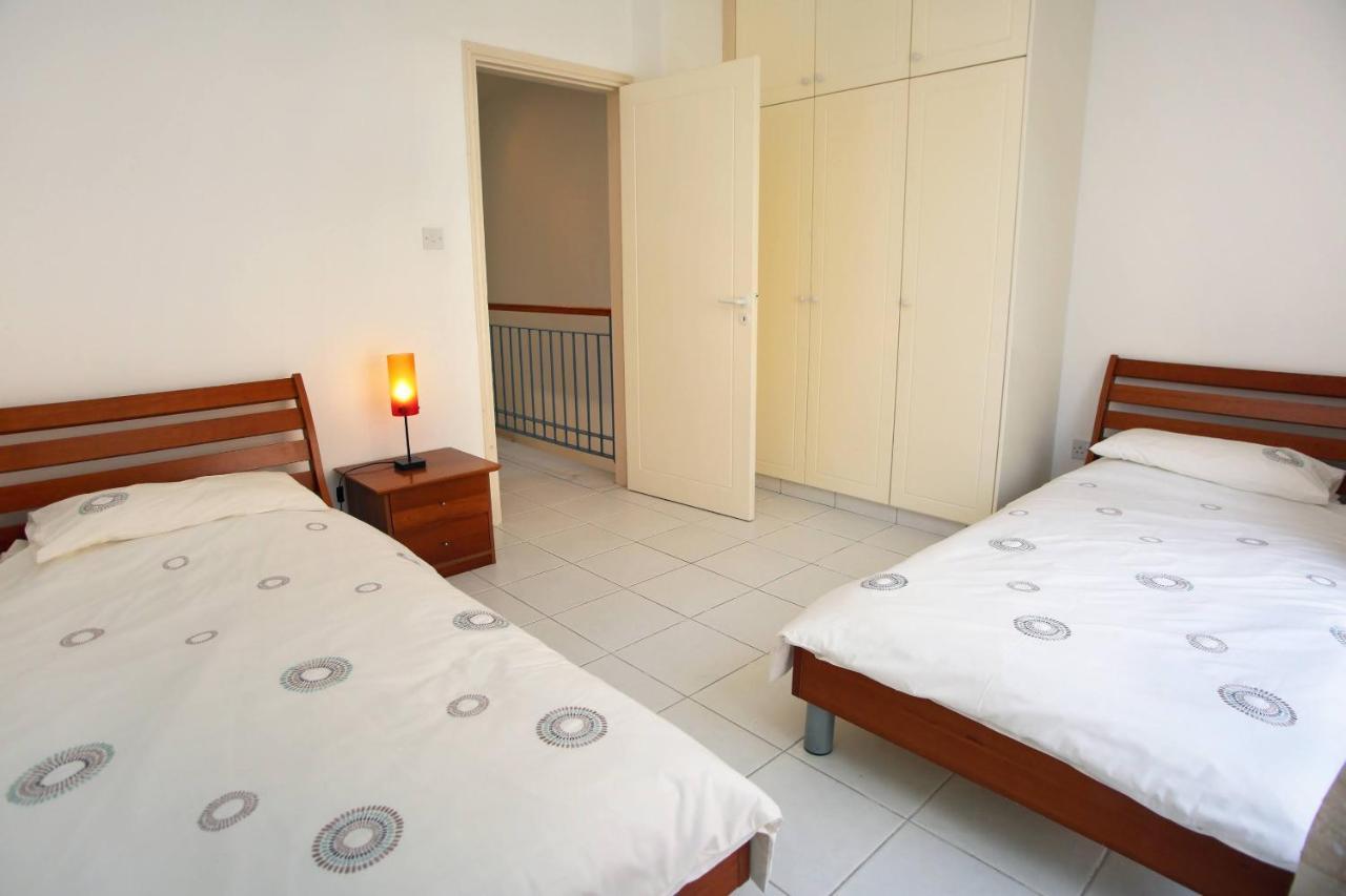 Iris Village 2 Bedroom / 2 Bathroom Townhouse Holiday home *